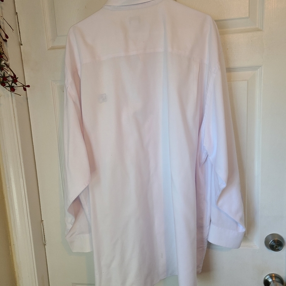 (1100) Cutter & Buck Men's Classic Long Sleeve Dress Shirt, UNC, Size: 3XT - Picture 11 of 11